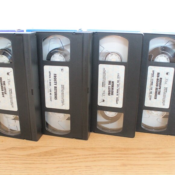 Christmas VHS Lot – Rudolph (Ripped Case), Frosty, Drummer Boy, Classics 1990 - Picture 4 of 9